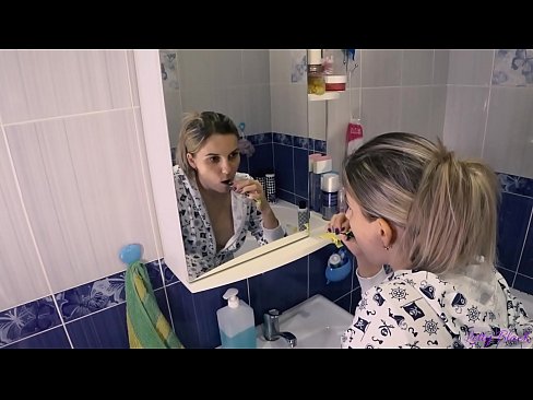 ❤️ Hack ak jenn nan pijama fini oral kom nan bourik - Letty nwa ❌ Porno nan ht.sexeey.ru